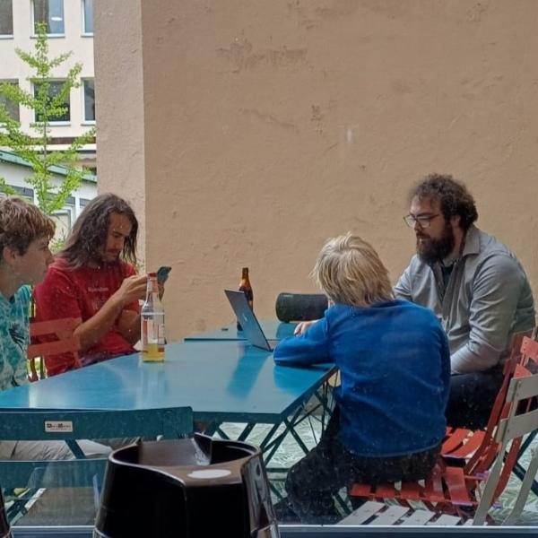 Teenieband-Nachtreffen